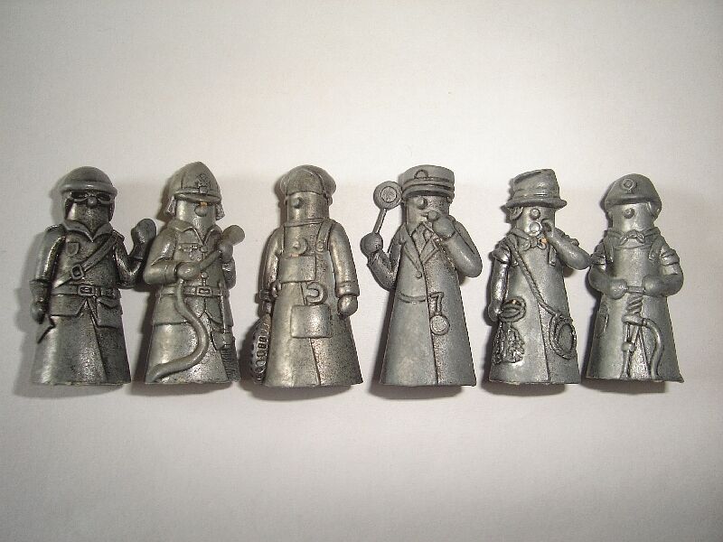 Metal Figurines Set - Professions Thimbles Iron Vintage - Kinder Surprise