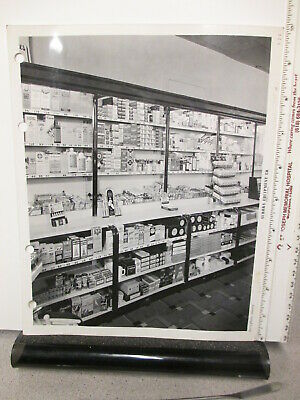 Aurora 1930s Drug Store Display (1) Photo Aqua Velva Burma Shave Toothpaste