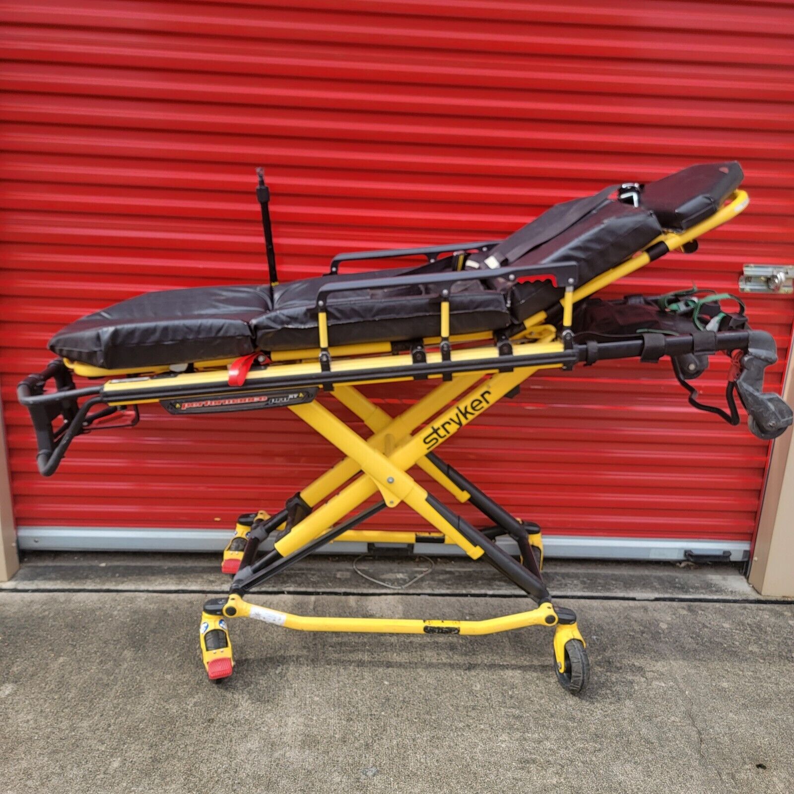 2013 Stryker Performance Pro Xt 6086 Ambulance Stretcher Mx Pro Power Xt #40920