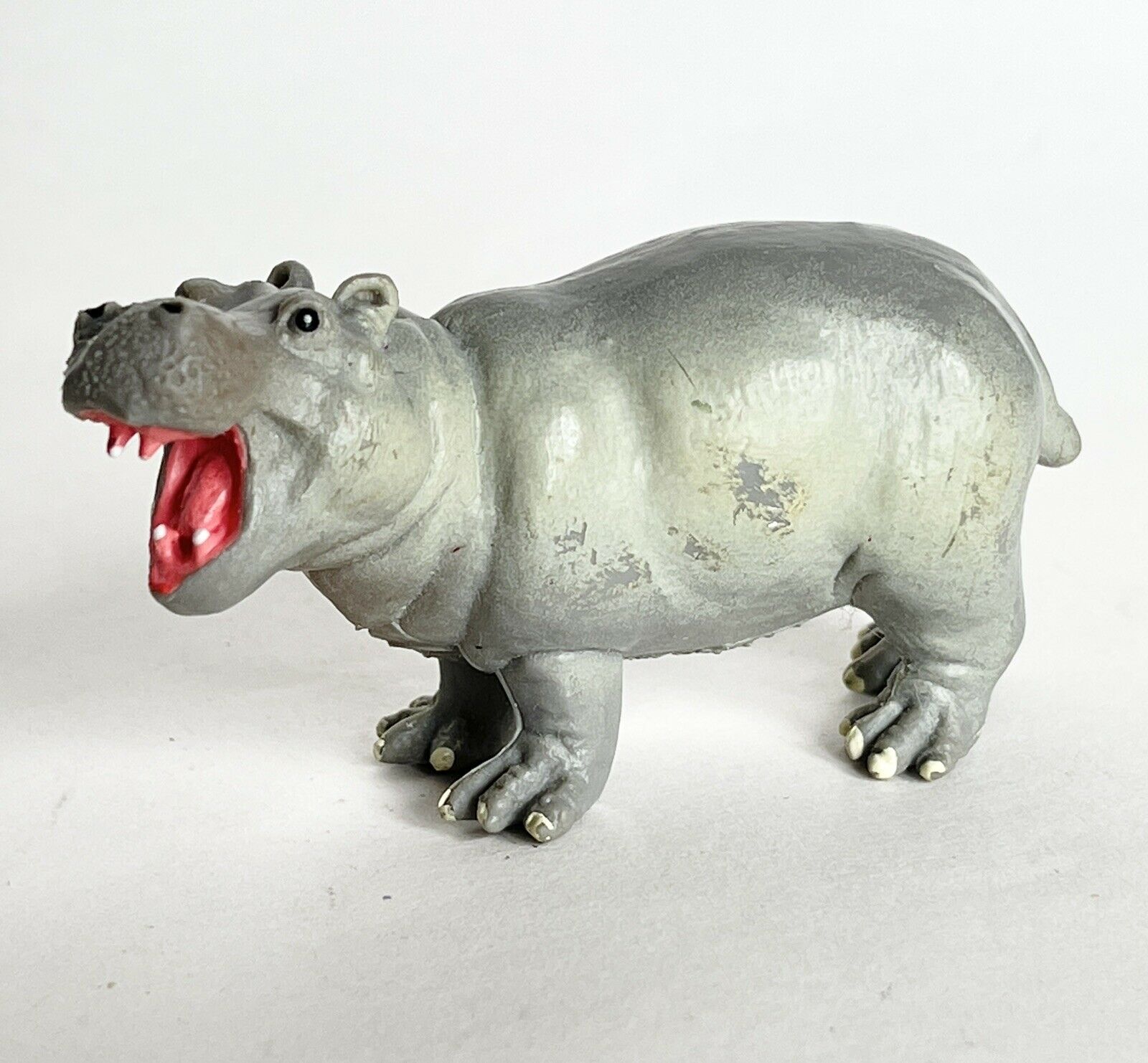 Safari Ltd Gray Hippopotamus Hippo 1996 Toy Figure Pvc
