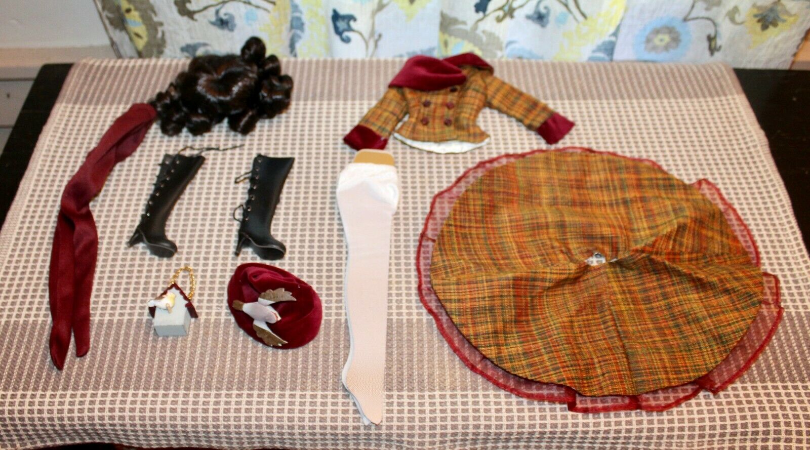 Tonner Outfit Only Ellowyne All The Leaves Are Brown